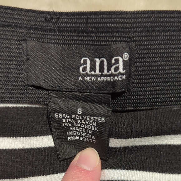 a.n.a Black and White Striped Pencil Skirt - Picture 3 of 3